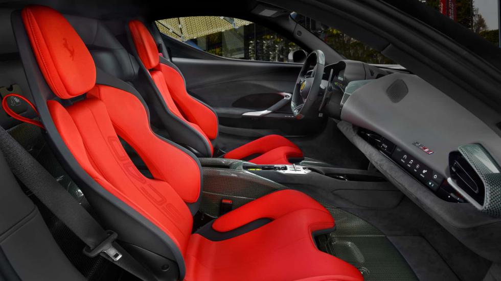 Η Ferrari τιμά την θρυλική F40 με τη μοναδική SC40